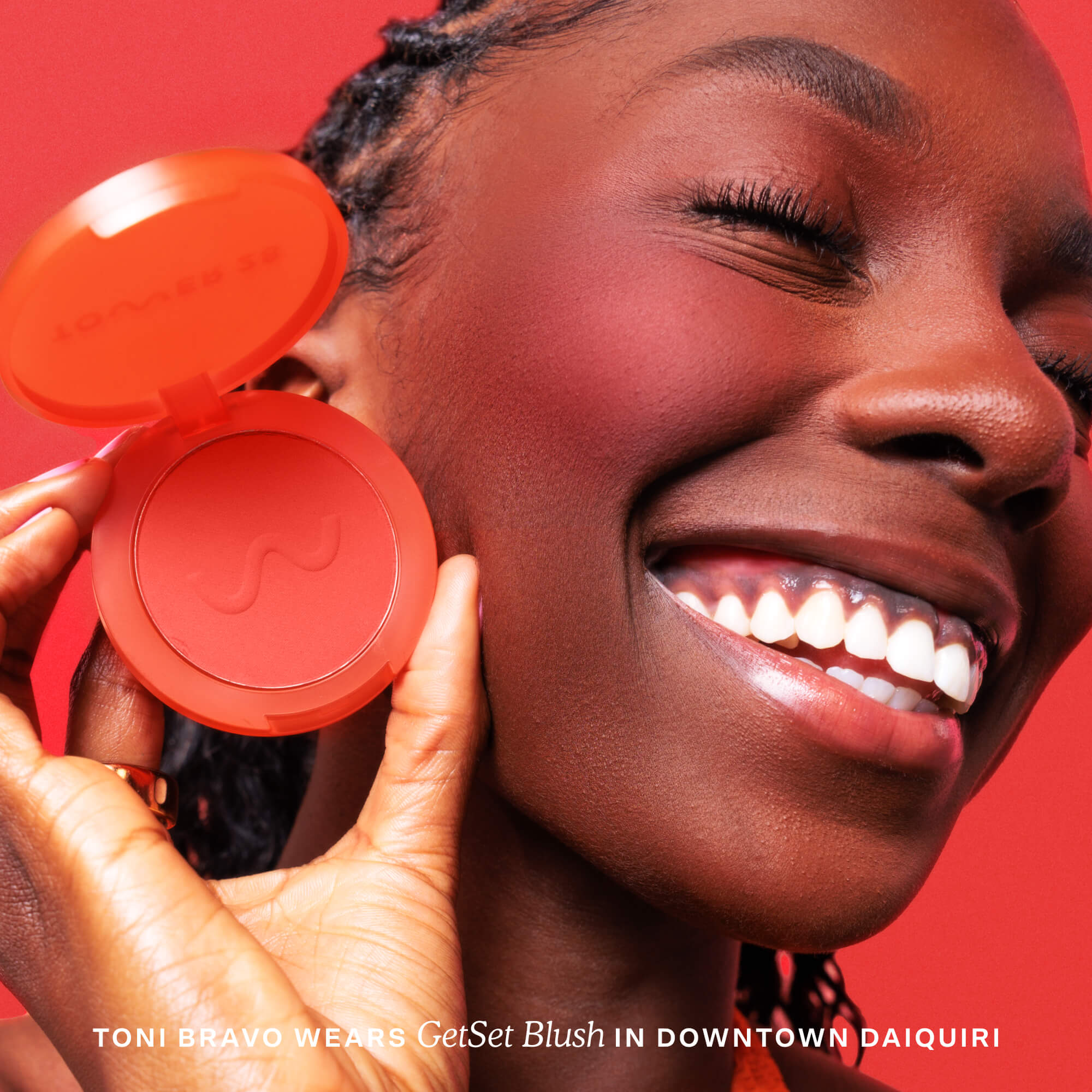 Toni Bravo GetSet® Soft-Matte matte powder blush