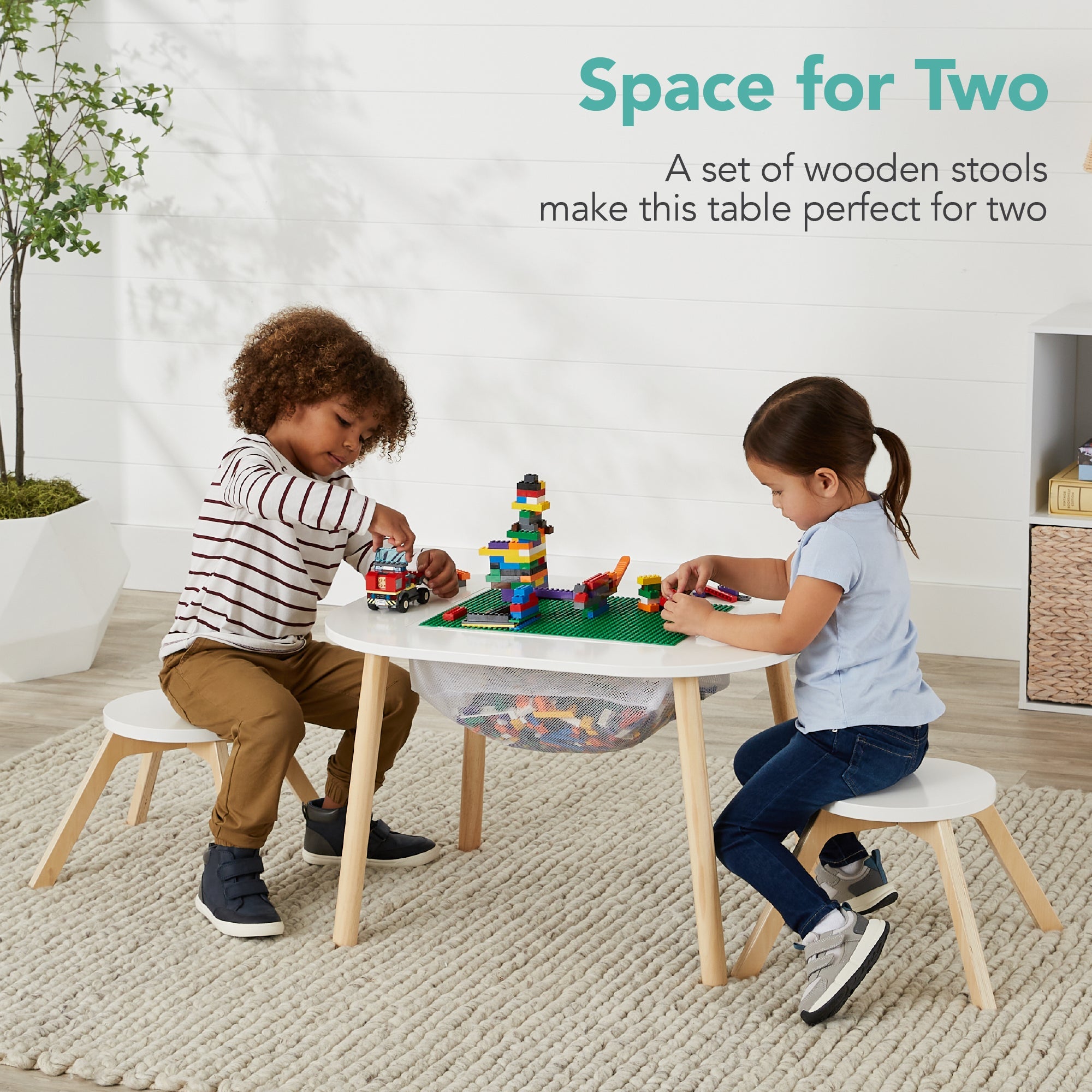 2-in-1 Kid's Building Block Table w/ 2 Stools Storage Compartment